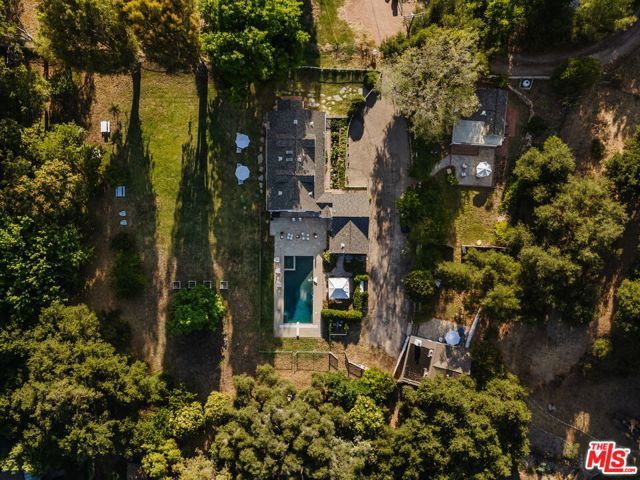 1520 Bonnell Drive, Topanga (los Angeles), CA 90290