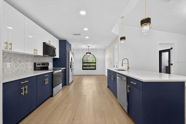 8169 BERKELEY MANOR BOULEVARD, Spring Hill, FL 34606