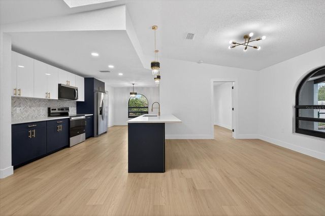 8169 BERKELEY MANOR BOULEVARD, Spring Hill, FL 34606