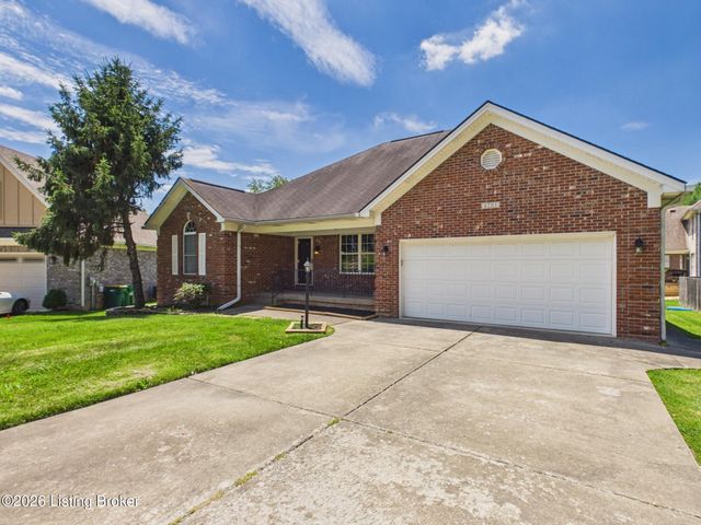 4205 Wine Cellar Ct, Louisville, KY 40272