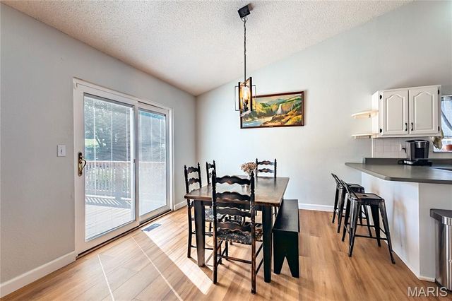 86 Adventura Drive, Festus, MO 63028