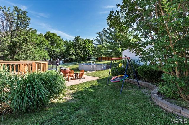 86 Adventura Drive, Festus, MO 63028