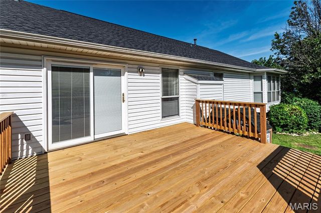 86 Adventura Drive, Festus, MO 63028