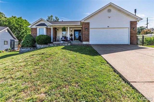 86 Adventura Drive, Festus, MO 63028