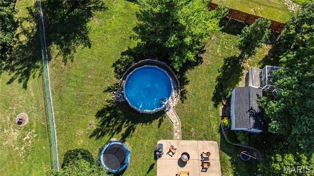 86 Adventura Drive, Festus, MO 63028