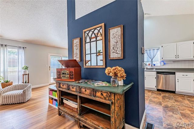 86 Adventura Drive, Festus, MO 63028