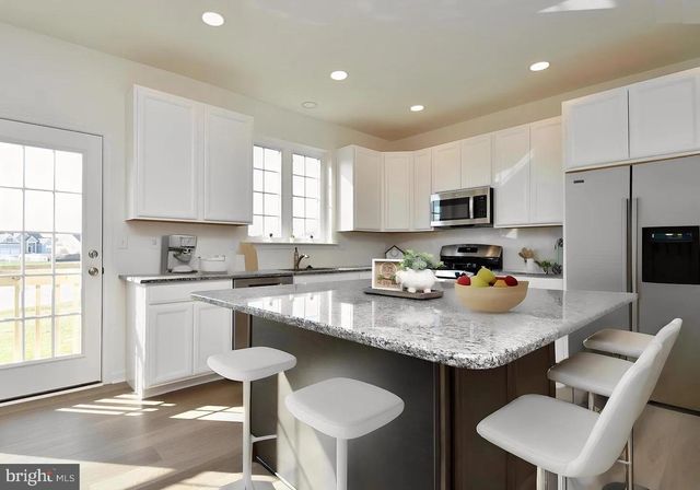 004 OBSIDIAN DR, Felton, DE 19943