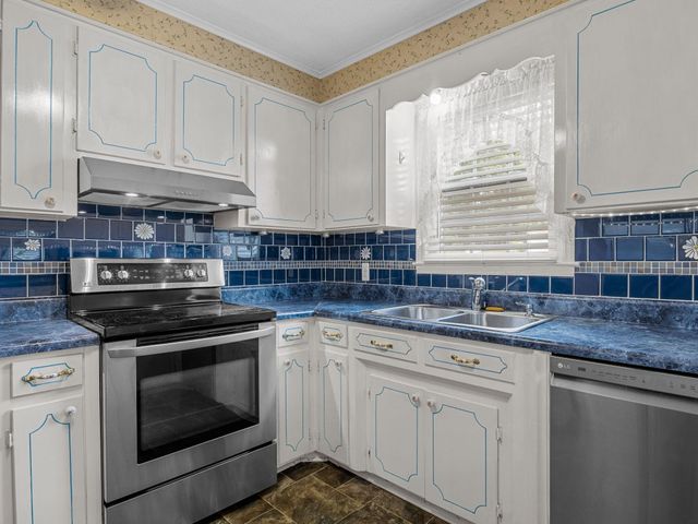 808 Primrose Lane, Spartanburg, SC 29303