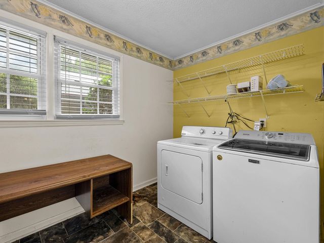808 Primrose Lane, Spartanburg, SC 29303