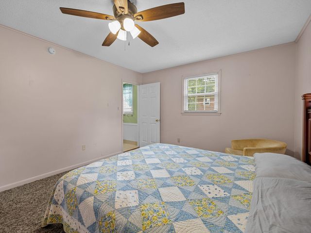 808 Primrose Lane, Spartanburg, SC 29303