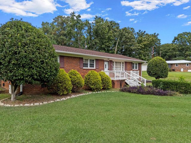 808 Primrose Lane, Spartanburg, SC 29303