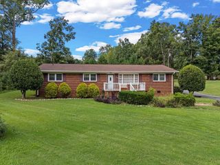 808 Primrose Lane, Spartanburg, SC 29303