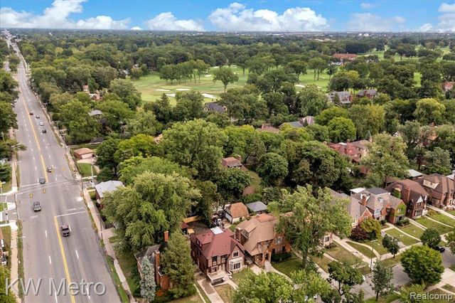 19022 Wildemere Street, Detroit, MI 48221