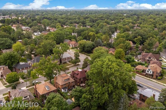 19022 Wildemere Street, Detroit, MI 48221