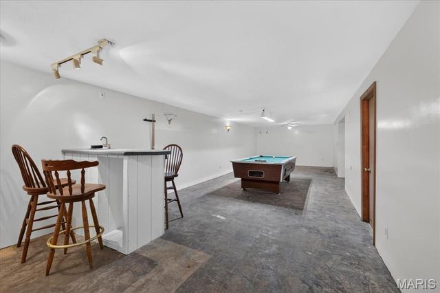1445 Bobbinray Avenue, Florissant, MO 63031