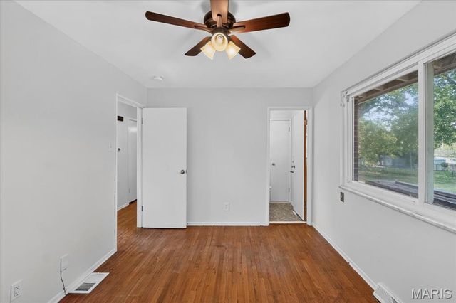 1445 Bobbinray Avenue, Florissant, MO 63031