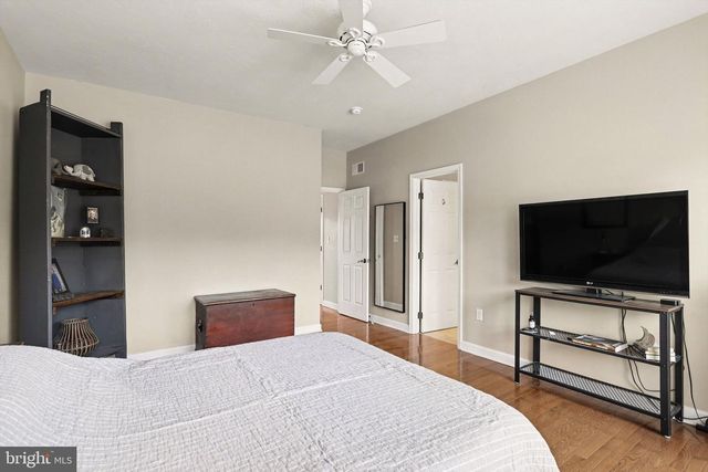 36 W SUMMIT DR, Littlestown, PA 17340