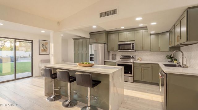 6028 E JOAN DE ARC Avenue, Scottsdale, AZ 85254