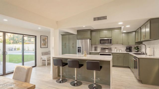 6028 E JOAN DE ARC Avenue, Scottsdale, AZ 85254