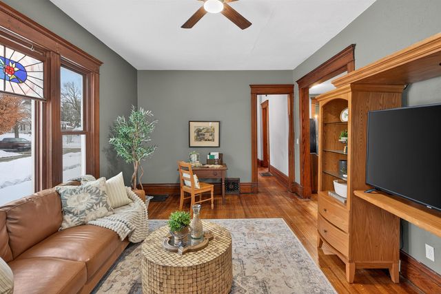 501 4th Street, Traer, IA 50675