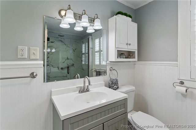 404 E Donaldson Avenue, Raeford, NC 28376