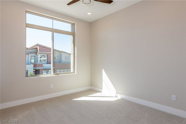 5086 Canyon Crossing Street, Las Vegas, NV 89135