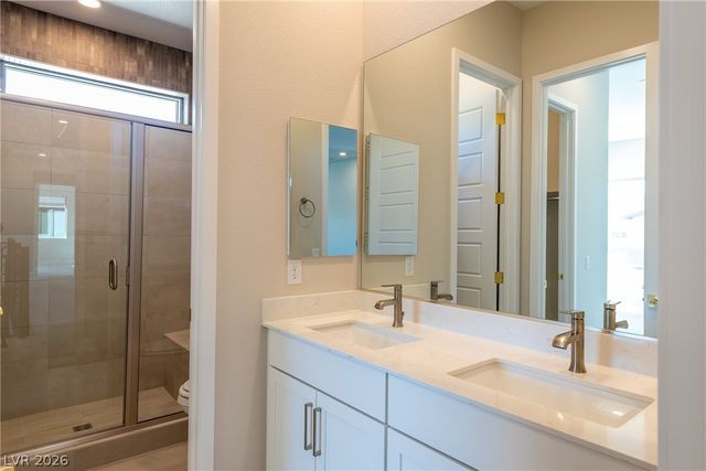 5086 Canyon Crossing Street, Las Vegas, NV 89135