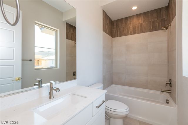 5086 Canyon Crossing Street, Las Vegas, NV 89135