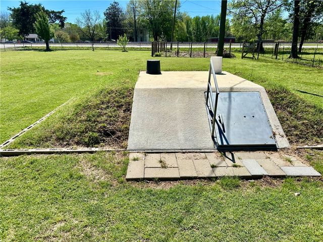 103 Ave 4 NW, Atkins, AR 72823