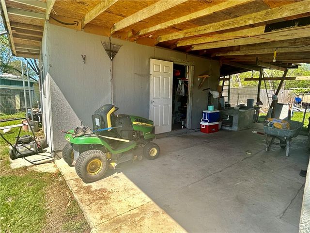 103 Ave 4 NW, Atkins, AR 72823
