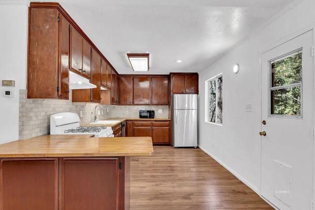 25495 Palomar Road, Idyllwild, CA 92549