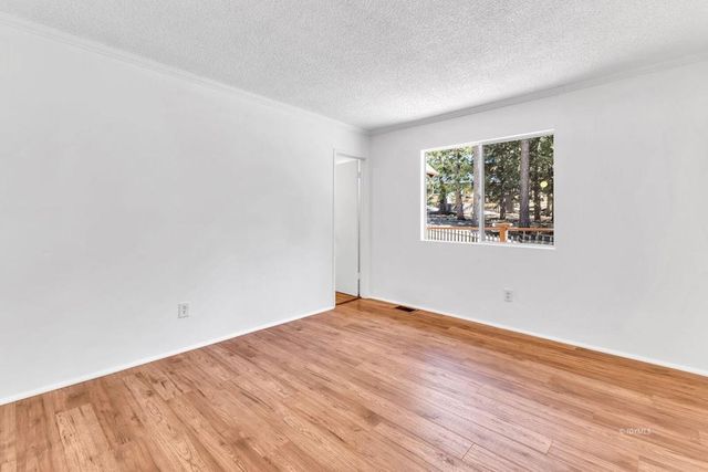 25495 Palomar Road, Idyllwild, CA 92549