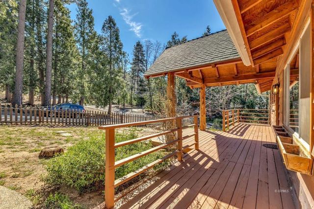 25495 Palomar Road, Idyllwild, CA 92549
