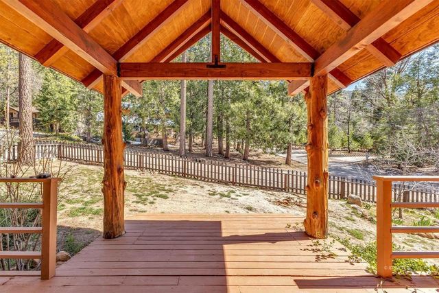 25495 Palomar Road, Idyllwild, CA 92549