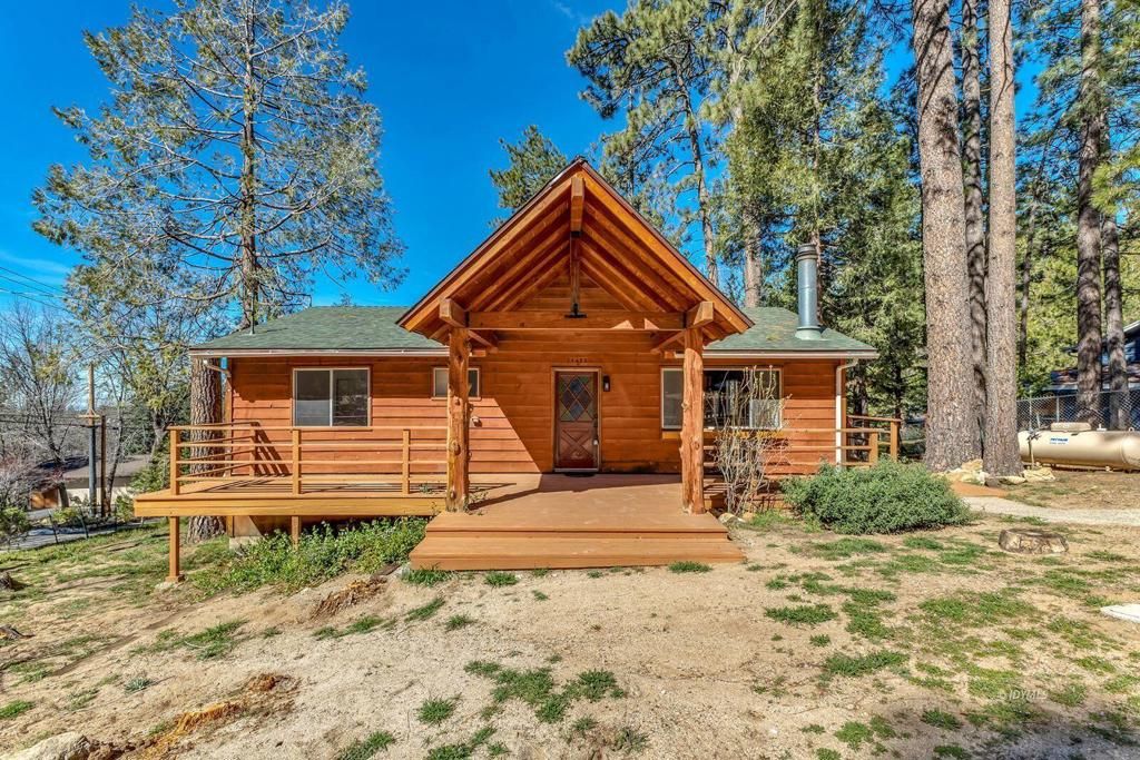 25495 Palomar Road, Idyllwild, CA 92549