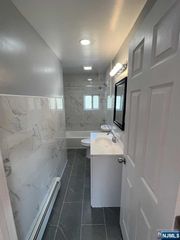 236-240 19th Avenue 3, Paterson, NJ 07504