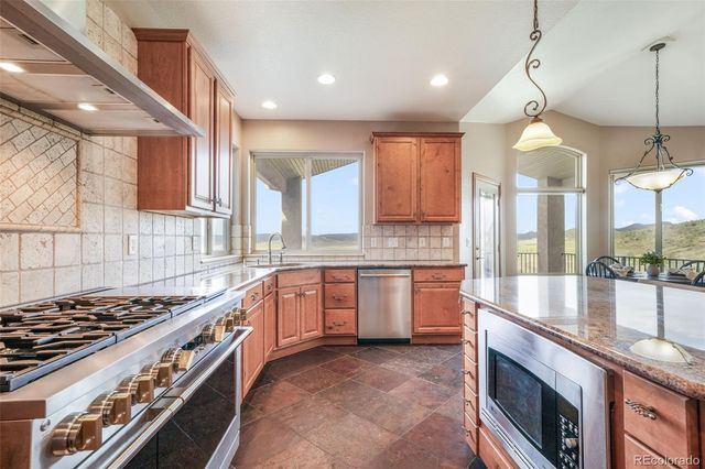 5441 Country Club Drive, Larkspur, CO 80118