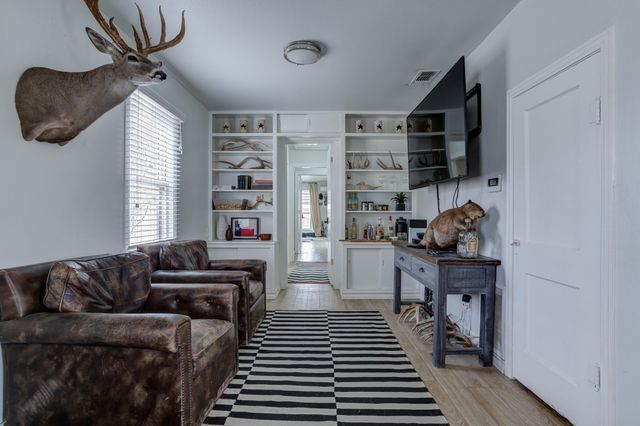 2515 33rd Street, Lubbock, TX 79410