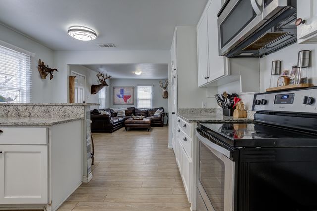 2515 33rd Street, Lubbock, TX 79410