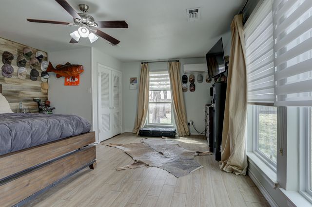 2515 33rd Street, Lubbock, TX 79410