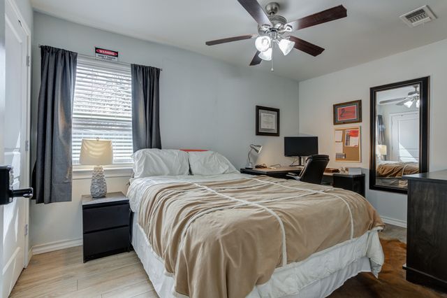 2515 33rd Street, Lubbock, TX 79410