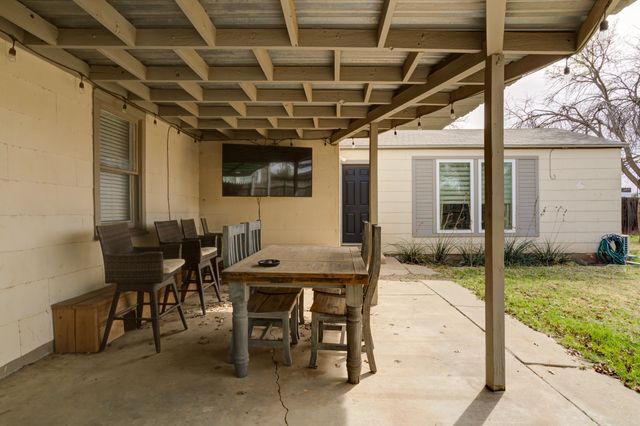 2515 33rd Street, Lubbock, TX 79410