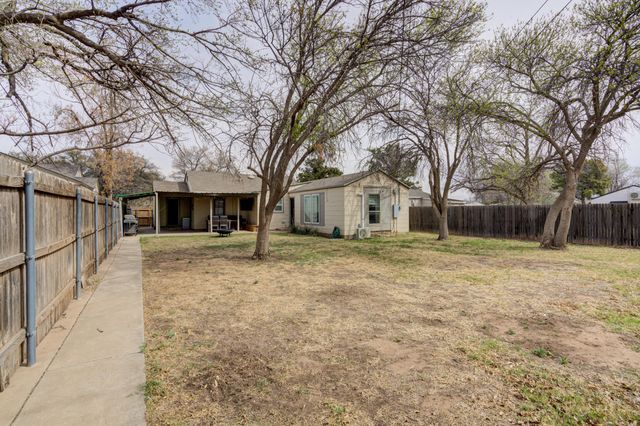 2515 33rd Street, Lubbock, TX 79410