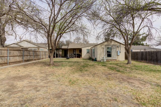 2515 33rd Street, Lubbock, TX 79410