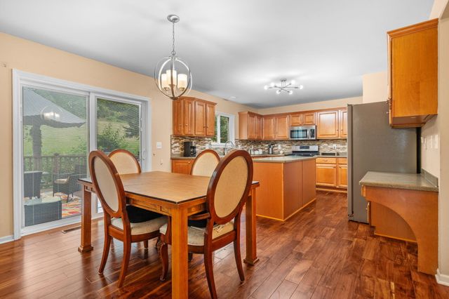 2240 Indian Creek Circle, Ann Arbor, MI 48105