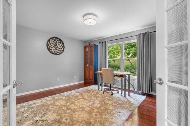 2240 Indian Creek Circle, Ann Arbor, MI 48105