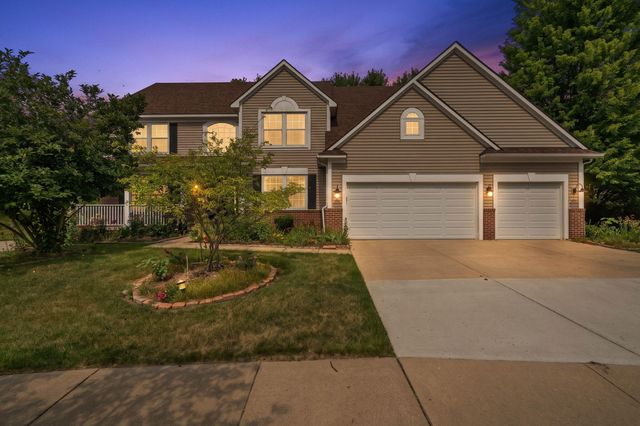 2240 Indian Creek Circle, Ann Arbor, MI 48105