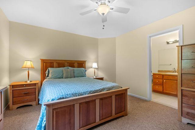 2240 Indian Creek Circle, Ann Arbor, MI 48105