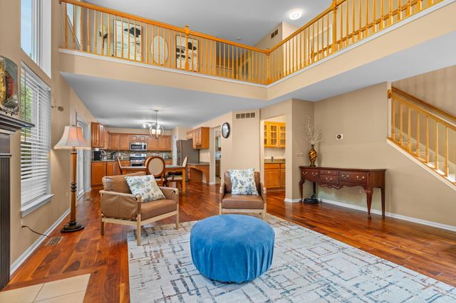 2240 Indian Creek Circle, Ann Arbor, MI 48105