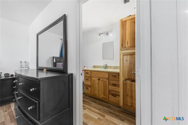 8676 Fm 932, Hamilton, TX 76531